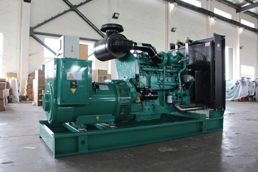 连山320kw康明斯柴油发电车出租组图片 连山320kw康明斯柴油发电车出租组图片